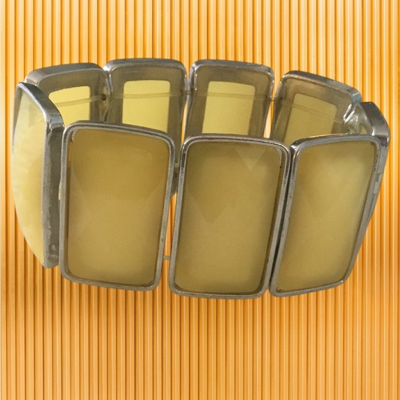 Jewelry - Vintage Yellow and Silver Stretchy Bracelet